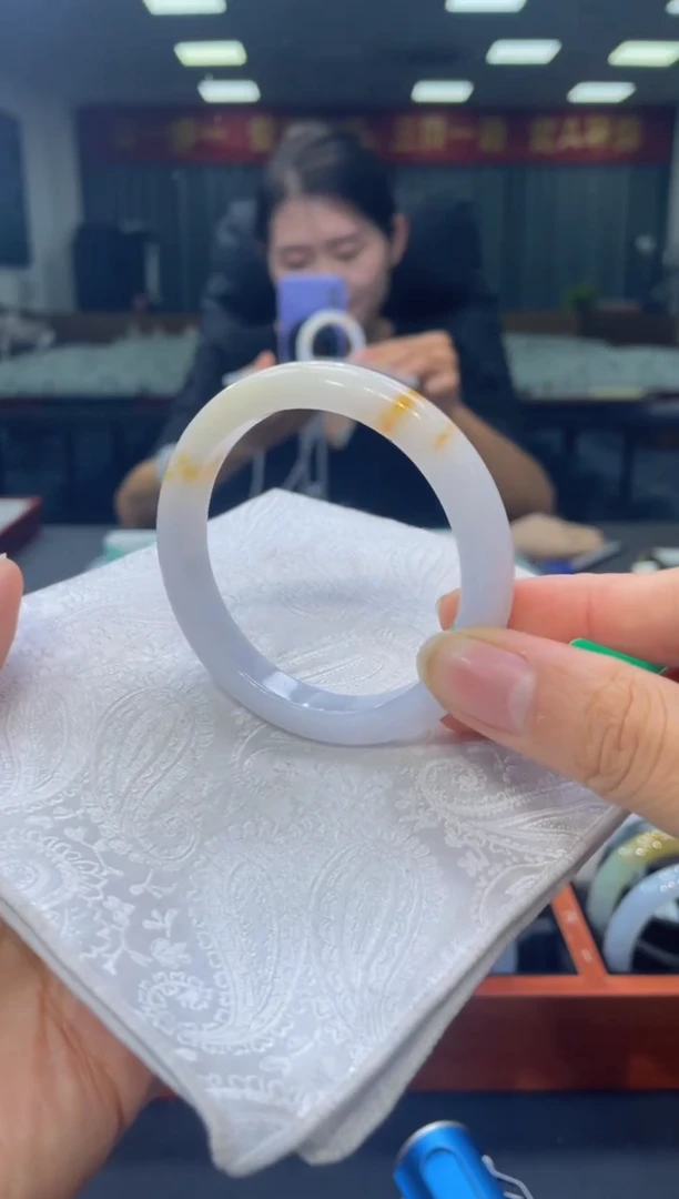 【闪购商品】翡翠手镯未镶嵌3981*******