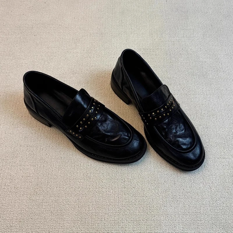 牛皮版！乐福鞋女士复古英伦风圆头铆钉褶皱一脚蹬粗跟黑色小皮鞋