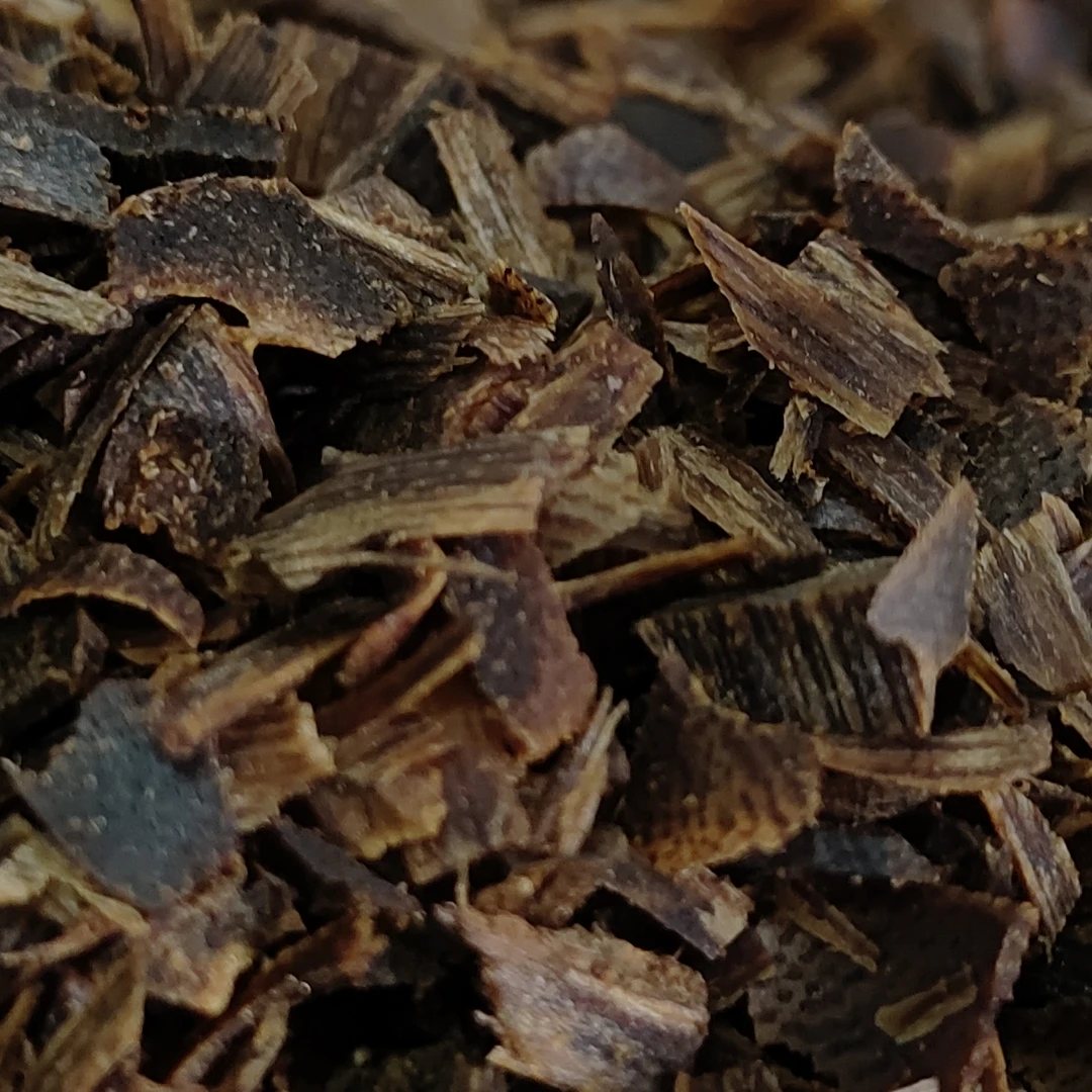 绿奇楠沉香淳化老料10克 沉水级 红油虫漏料（多样性发货一份）