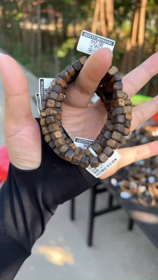 【闪购商品】张勺子奇楠沉香手串多样性发货1条