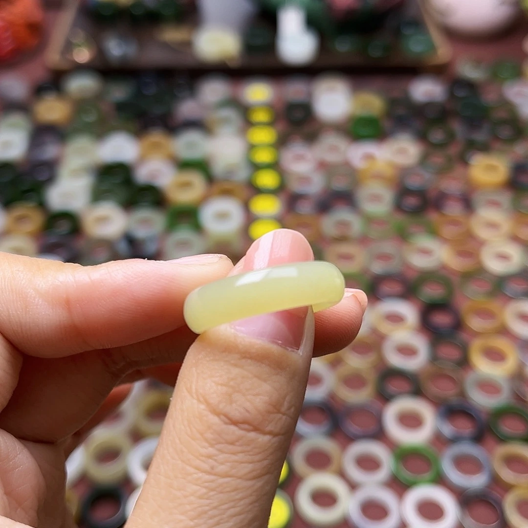 和田玉戒指未镶嵌18码奶黄