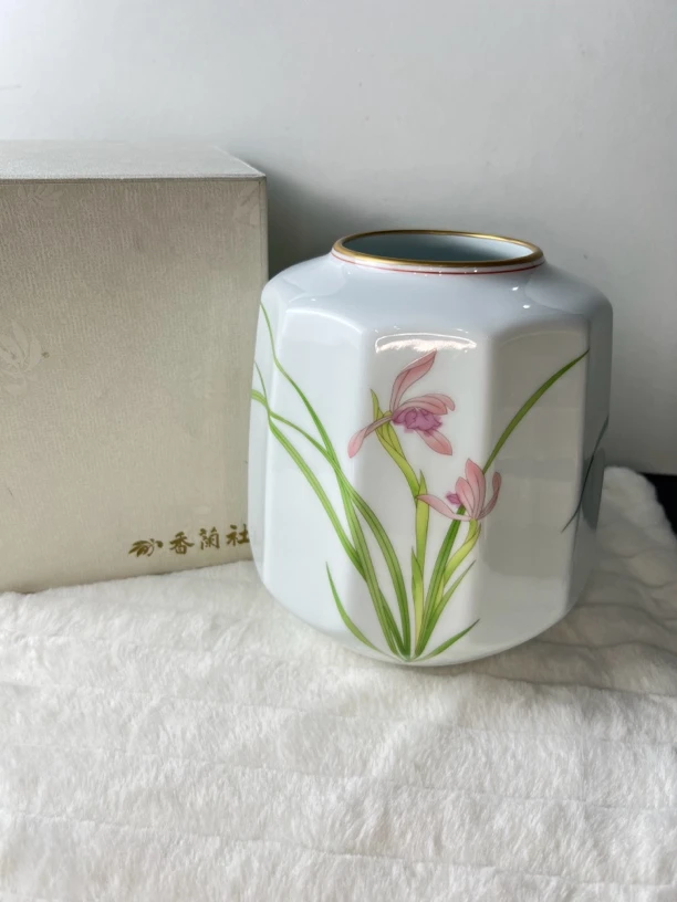金标香兰社多边花瓶陶瓷全新原盒