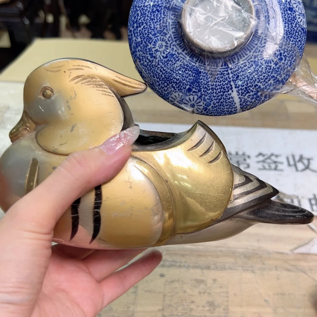 瓷片?*冉陶瓷材料加工设备一种