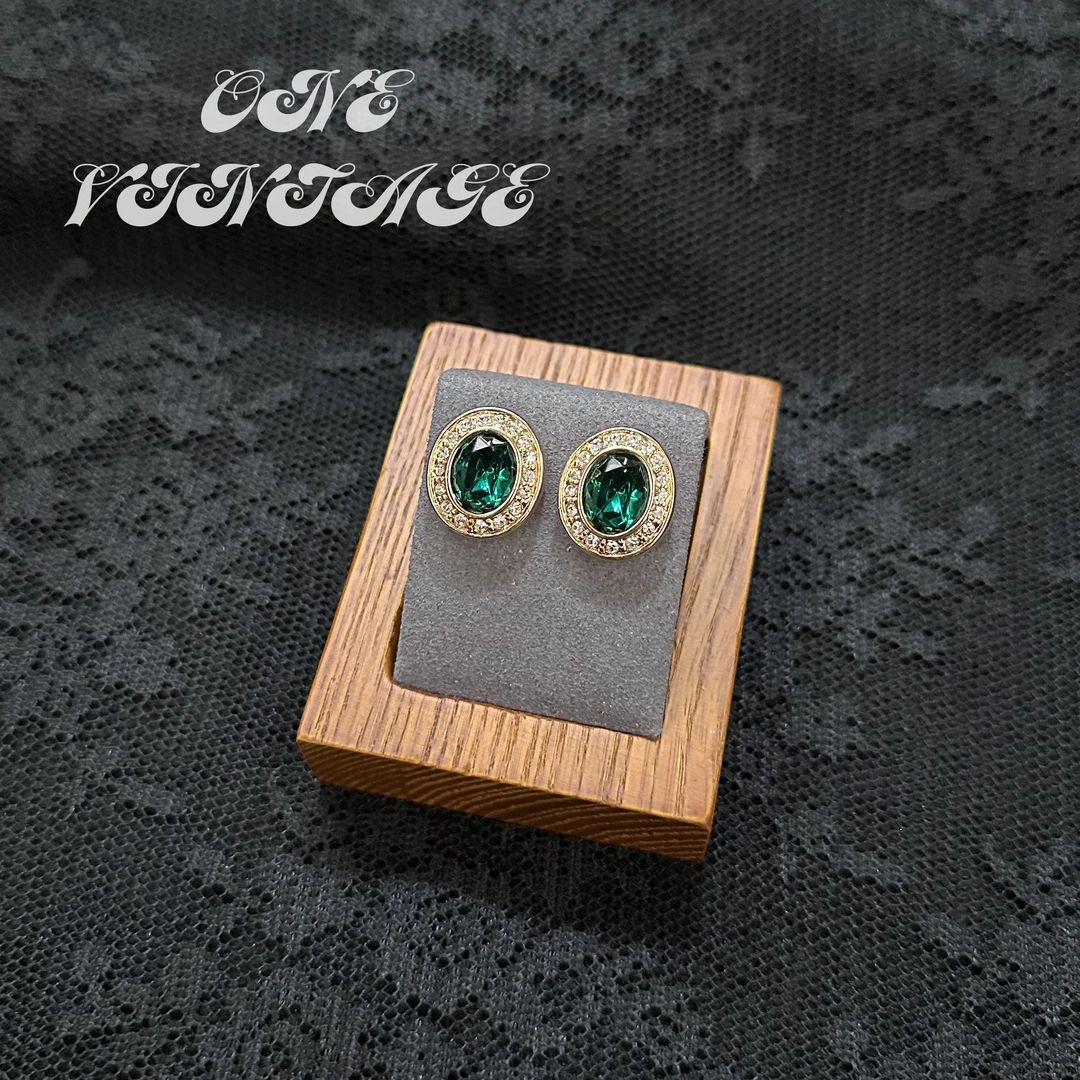 合金仿水晶耳饰 施家sal仿绿水晶耳钉复古精致 vintage