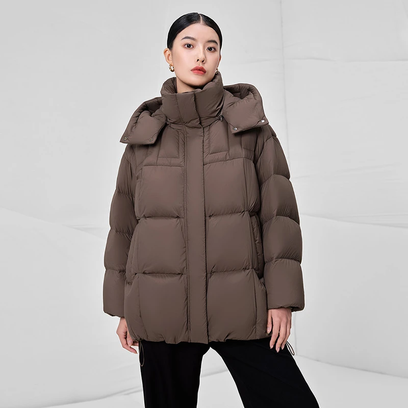 坦博尔女高档轻奢系列鹅绒短款羽绒服宽松冬厚款保暖外套TD236528