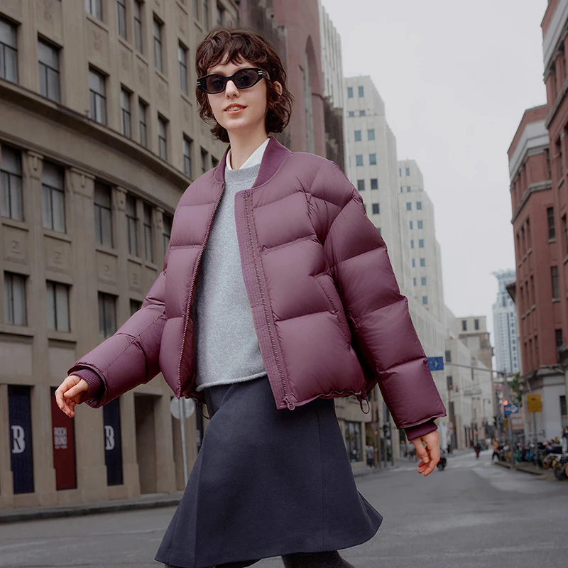 【晓薇】坦博尔女士百搭棒球领时尚轻盈保暖立领泡芙短款羽绒服326Z