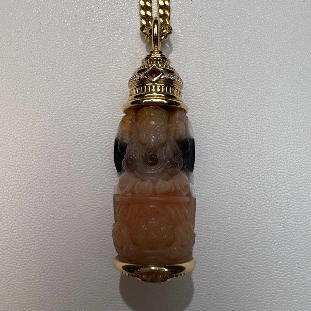 七线玛瑙珠雕刻象神手工镶嵌精雕精美坠链