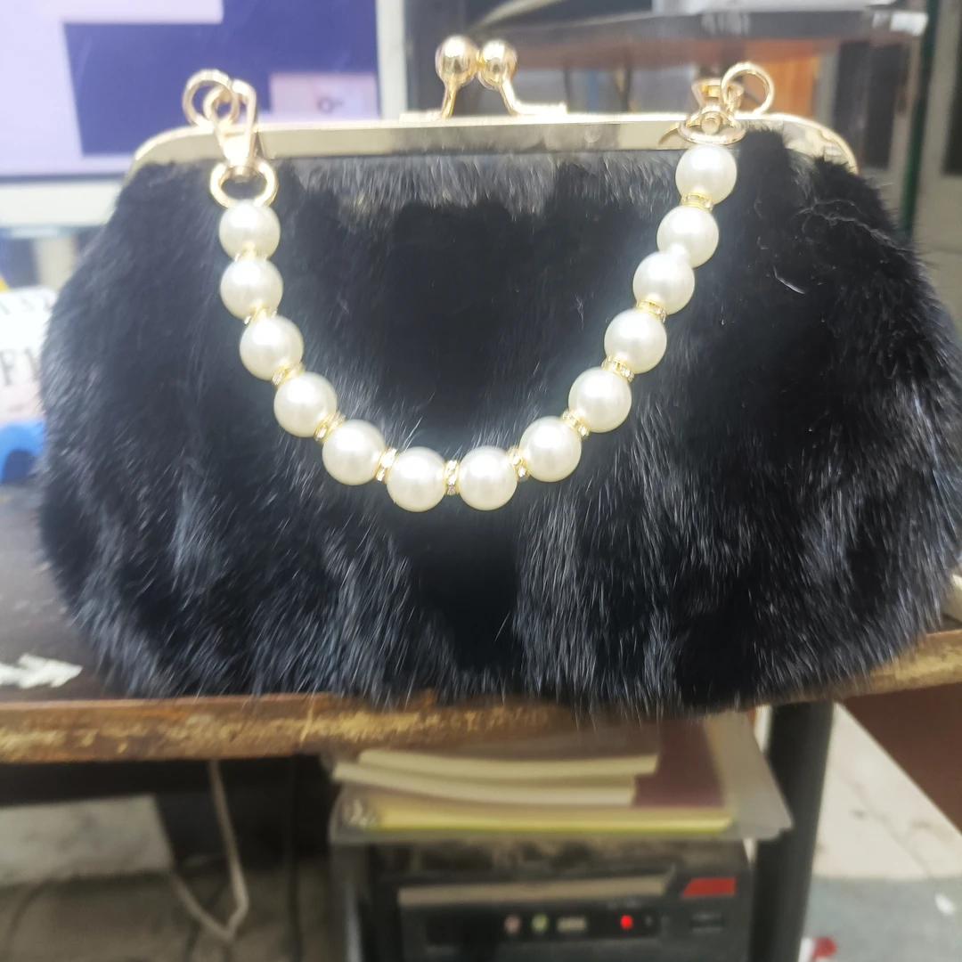 小时包包小个链子，直播间为准材质直播间为准