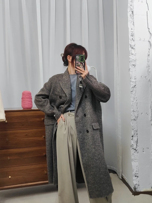 鄂尔多斯产地24年高级摩卡灰女秋冬高级感长款外套