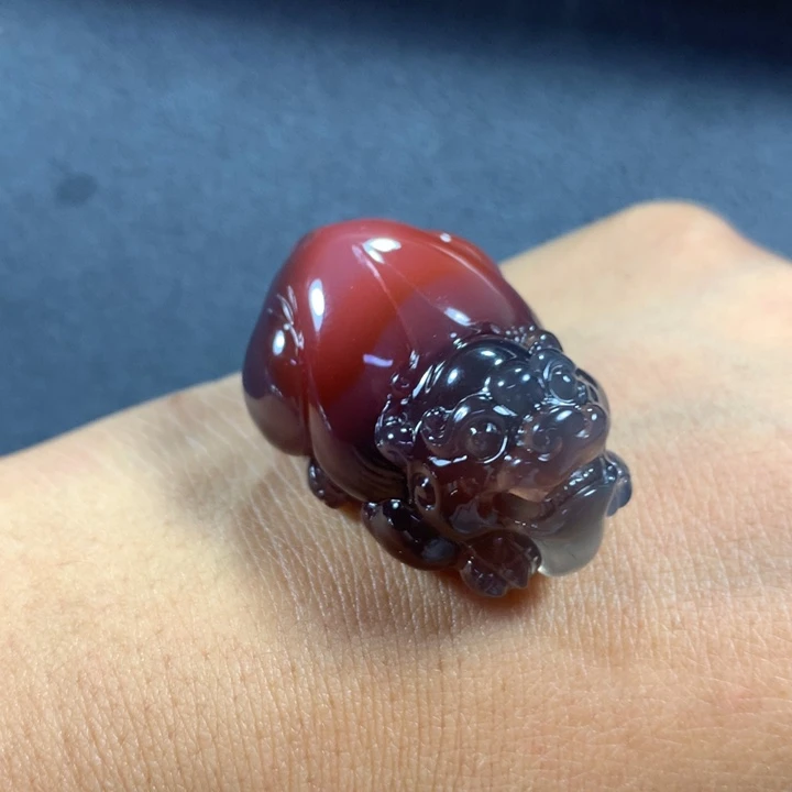 南红玛瑙貔貅未镶嵌