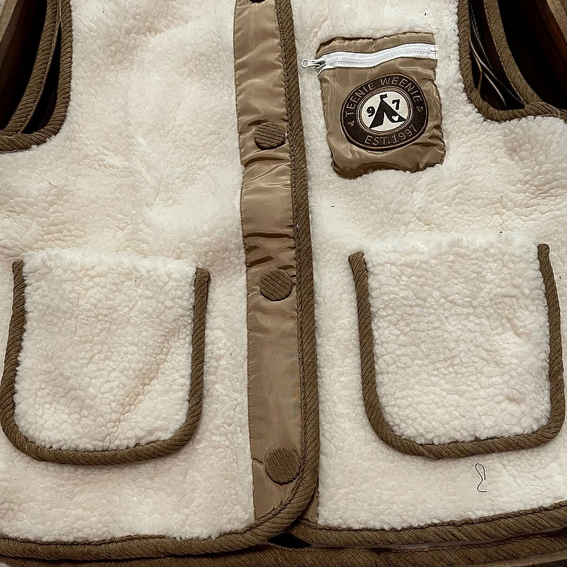 运动休闲舒适保暖马甲羊羔绒