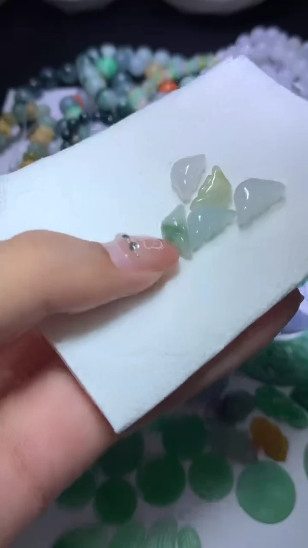 【闪购商品】定制翡翠未镶嵌MJH0147634