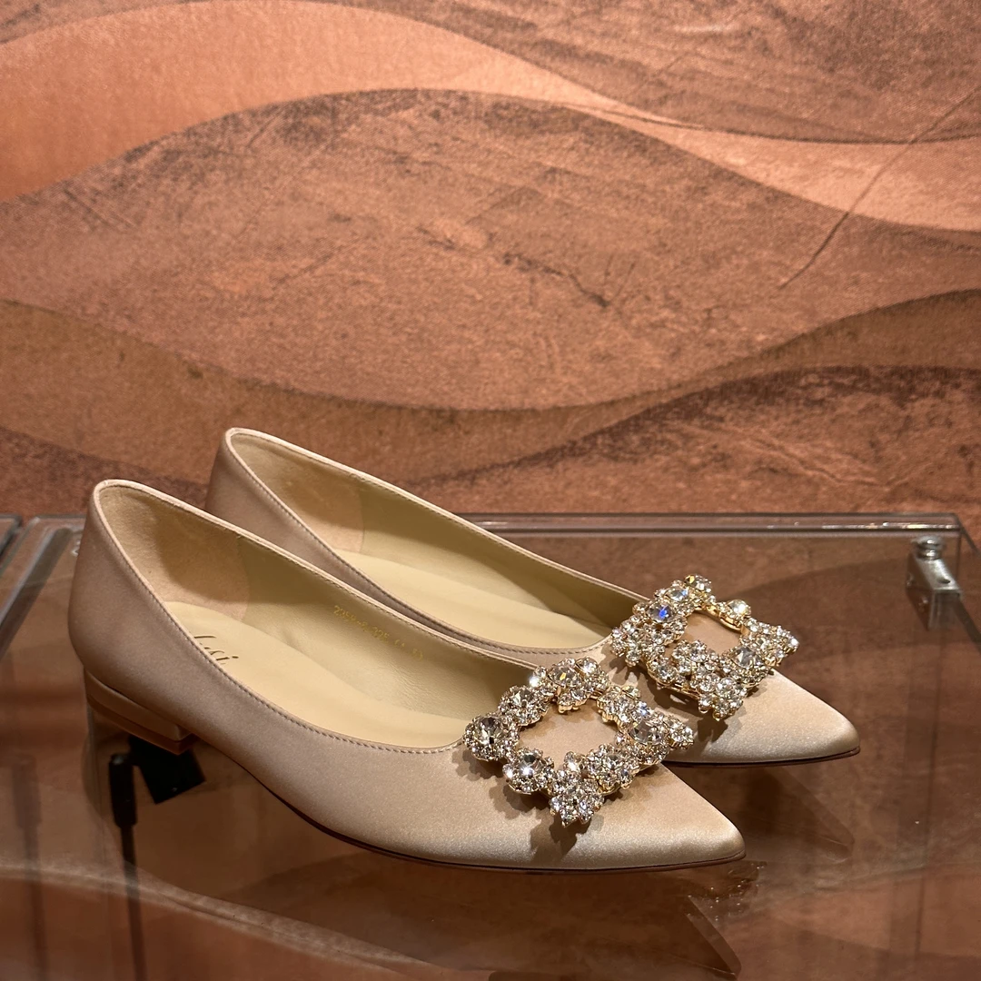 【小燚推荐】尖头雪花扣桑蚕丝单鞋平底鞋 2358-6