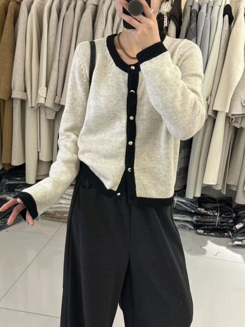 【洋洋精选】2024冬季新款百搭时尚简约气质毛织打底衫