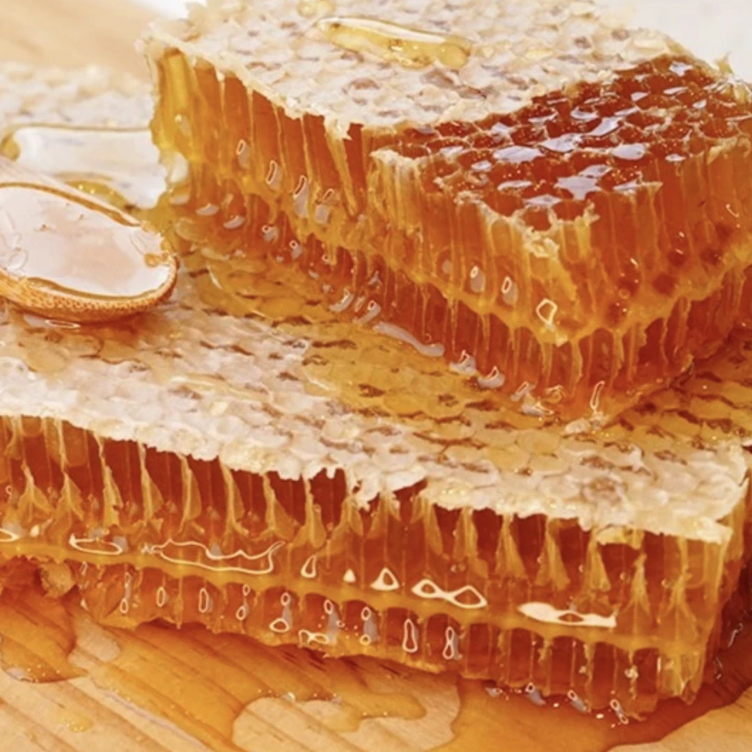 蜂场现切新老精致蜂巢蜜蜂窝蜜大块嚼着吃更过瘾500克成熟酿造
