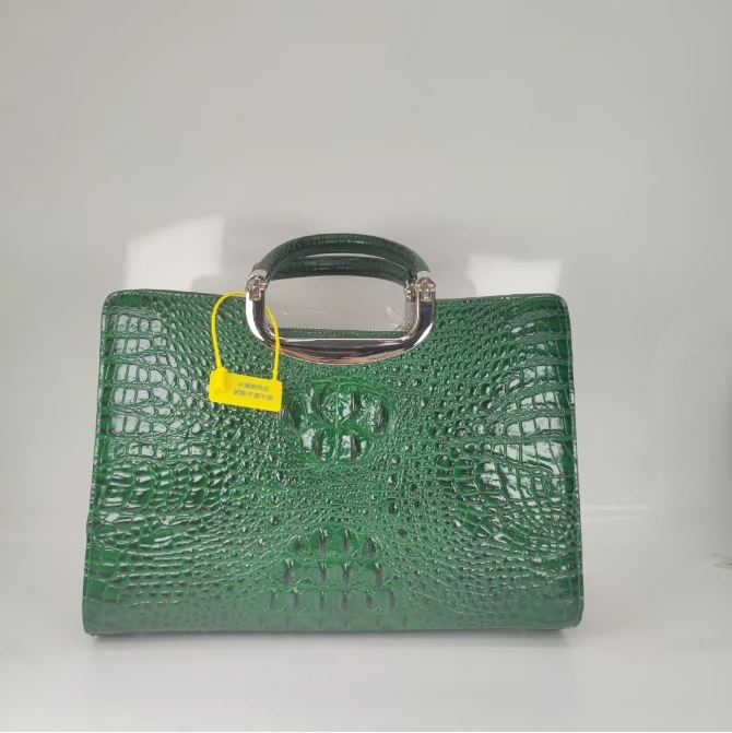 【尺寸：32*11*23】时尚简约气质百搭女士包手提斜跨包8017