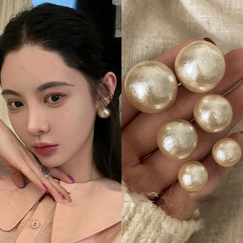 合金耳饰 高级感棉花珠珠耳钉女秋冬小众设计耳环复古气质耳饰品