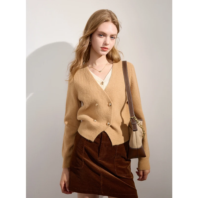 三彩2024冬季新款假两件针织衫V领双排扣毛衫设计感毛衣老钱风女M