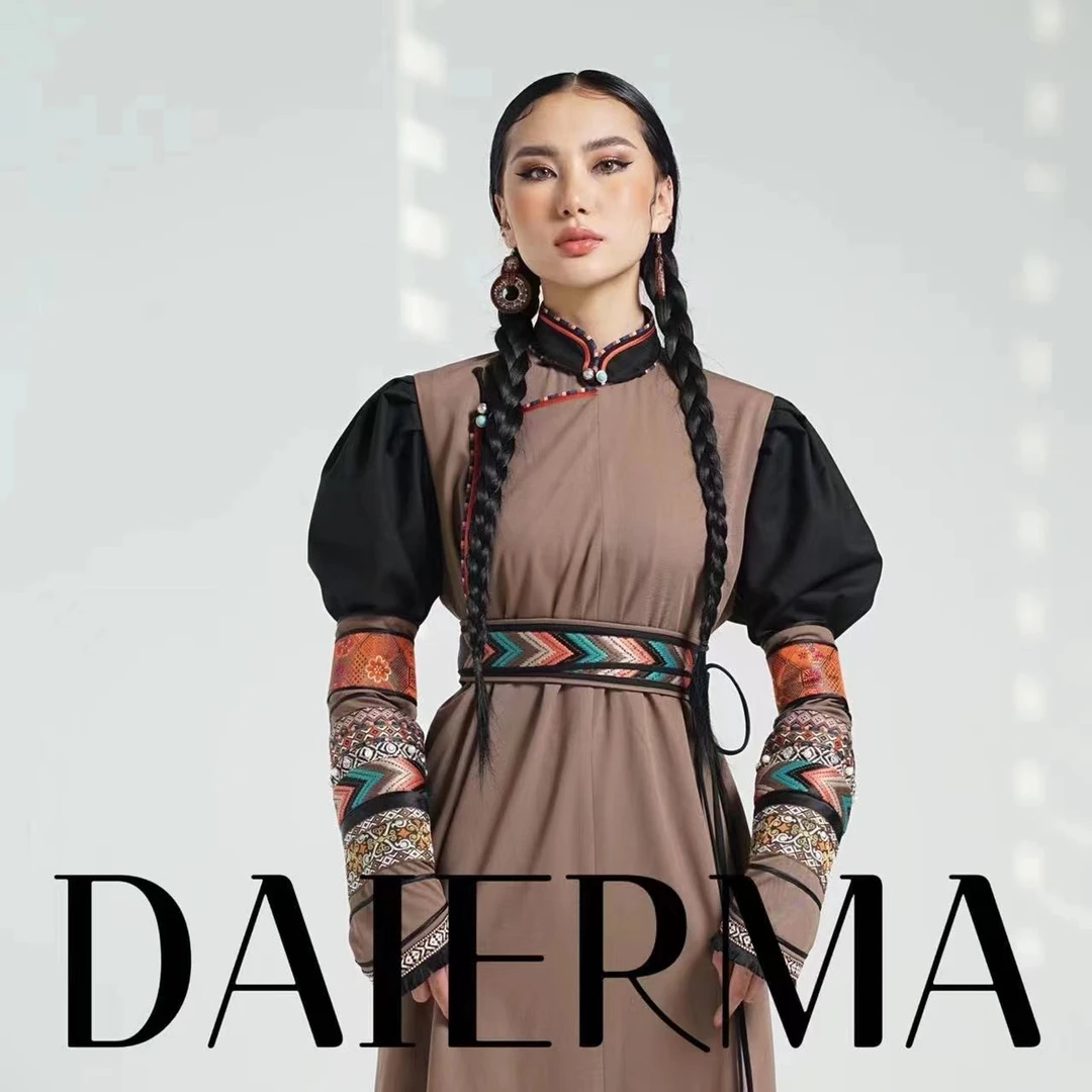 【黛尔玛精品服饰3】设计师秀场款重工拼接泡泡袖传统袍D9071