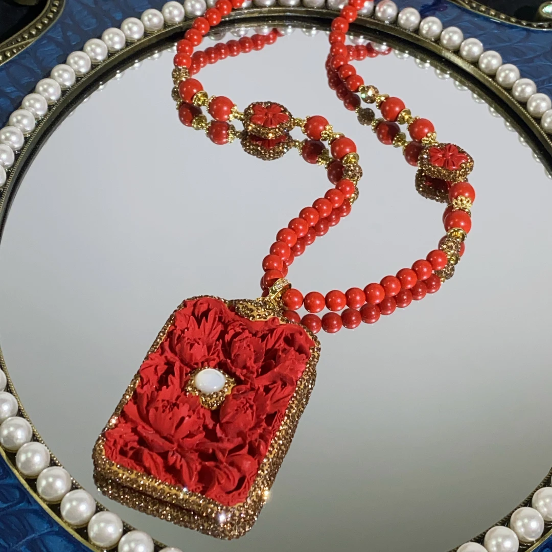 TTSD 红色精雕牡丹花民族风气质奢华毛衣链8260