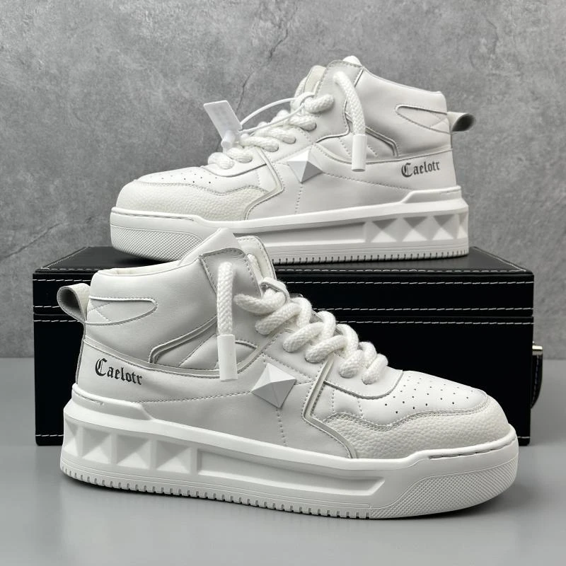 2004冬季新款男鞋高帮厚底增高小白鞋男时尚百搭休闲板鞋韩版鞋子