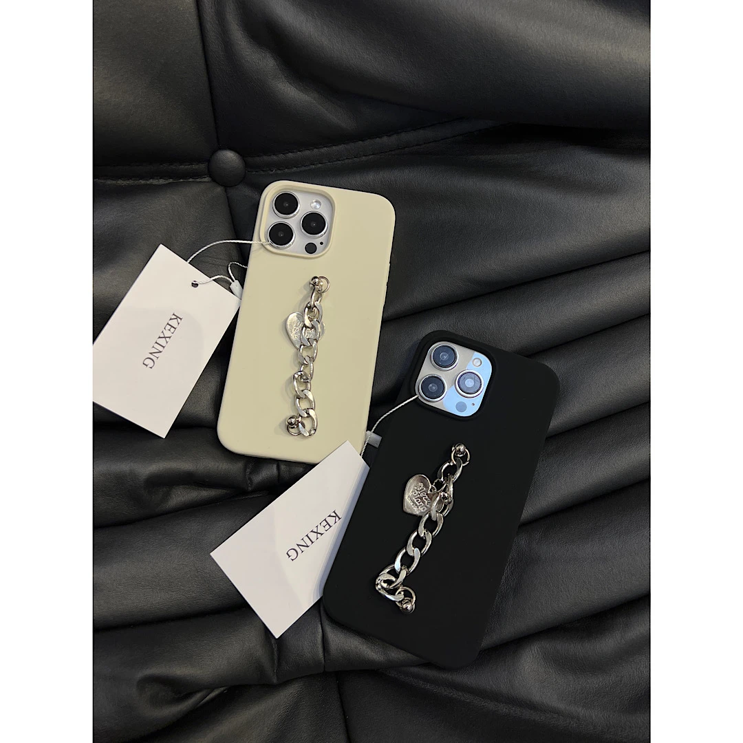【苹果】小众设计感冷淡风简约爱心链条液态手机壳iPhone14