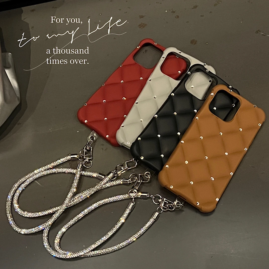 轻奢小香风菱格iPhone16满钻软胶防摔15pro手机壳适用苹果12/11