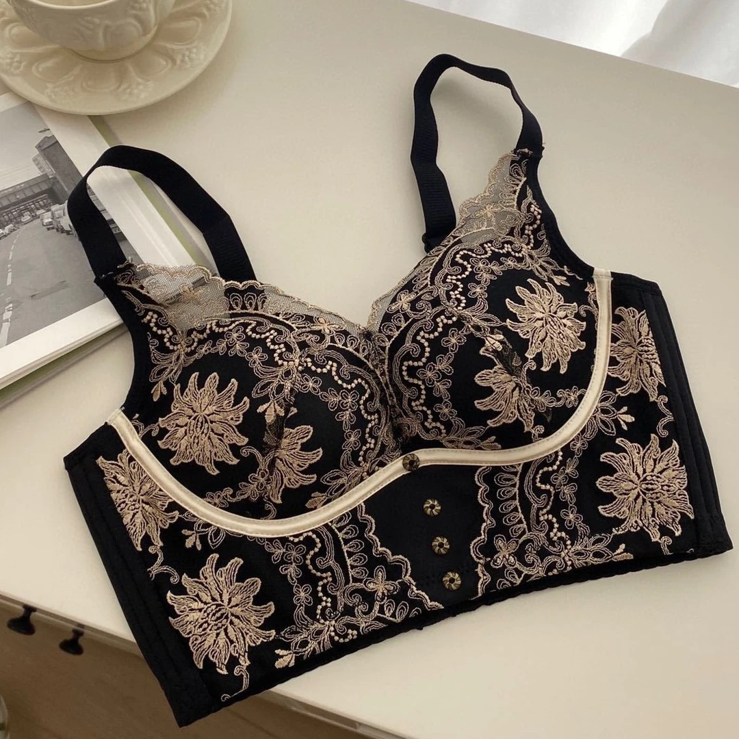 【魅力女王】轻奢款 聚拢小胸显大调整型无钢圈收副乳文胸时尚性感