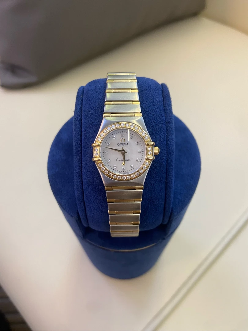 99新 Omega/欧米茄 欧米茄星座22.5口径三代女表内外原钻白盘