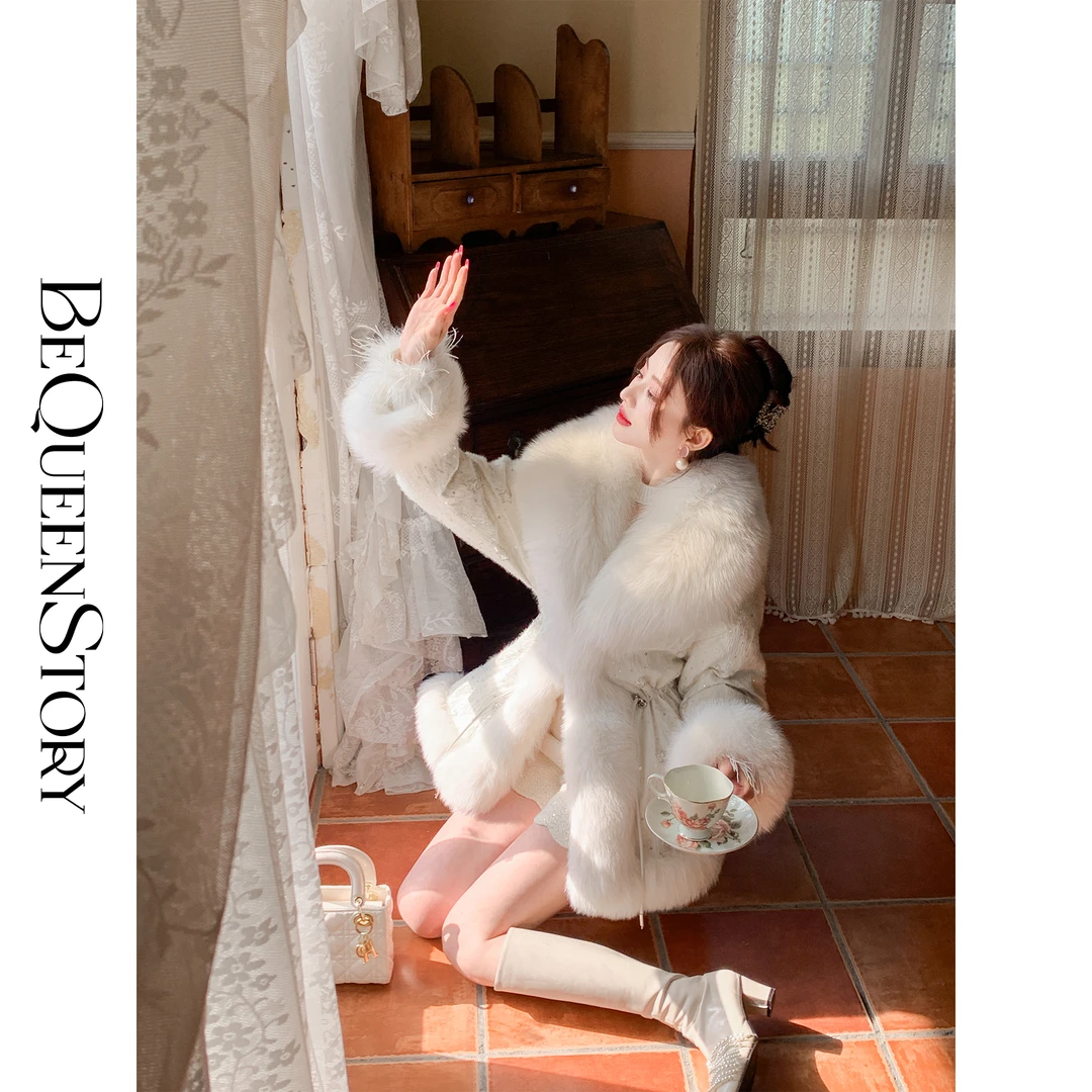 余潇潇【圣诞初雪】重工珠绣拼接芬兰白狐收腰外套