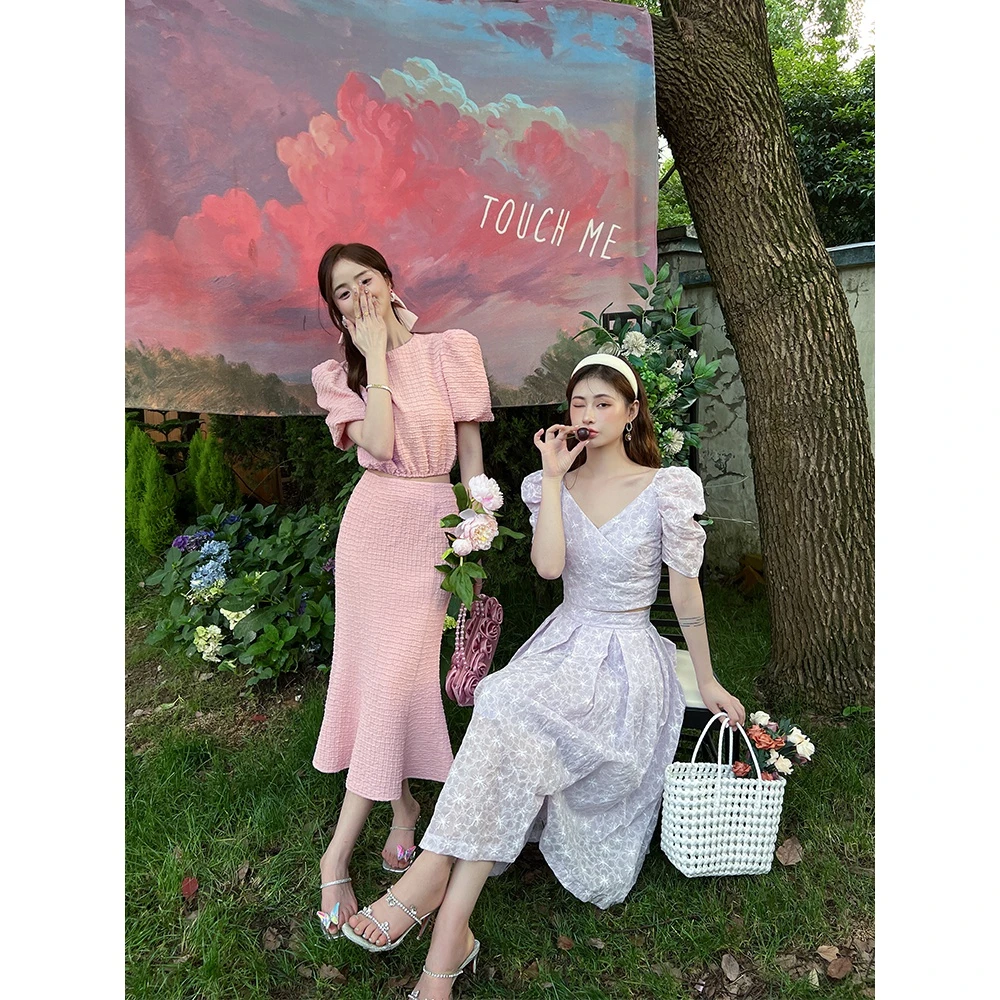 BeQueenStory【冰棱桃乐丝】全棉印花短款上衣气质半身裙套装