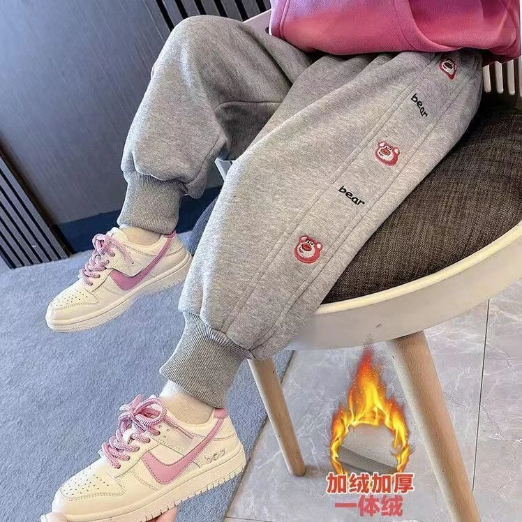 女童运动裤秋冬新款洋气宝宝加厚外穿卫裤大中小童宽松一体绒裤子