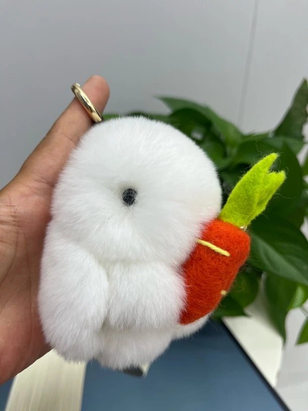 网红明星同款獭兔毛小白兔包包钥匙扣挂件