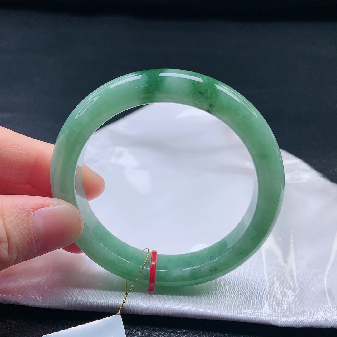 56➕圈糯冰种满绿飘绿翡翠宽边手镯缅甸天然a货绿色翡翠色女款