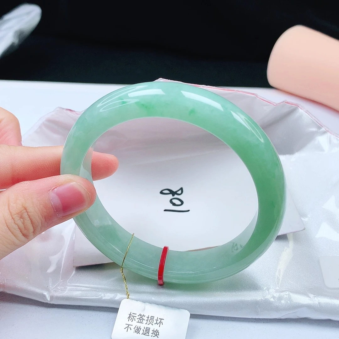 翡翠手镯未镶嵌缅甸天然a货手镯59+