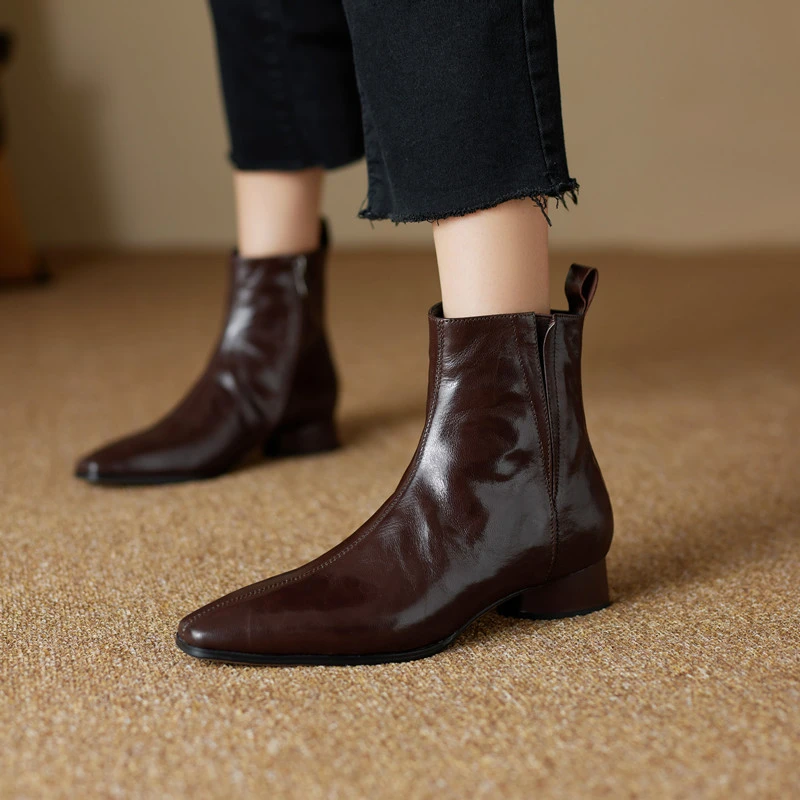 明星同款鞋女款百搭短靴手抓纹羊皮切尔西靴久穿不累方头棕色裸靴