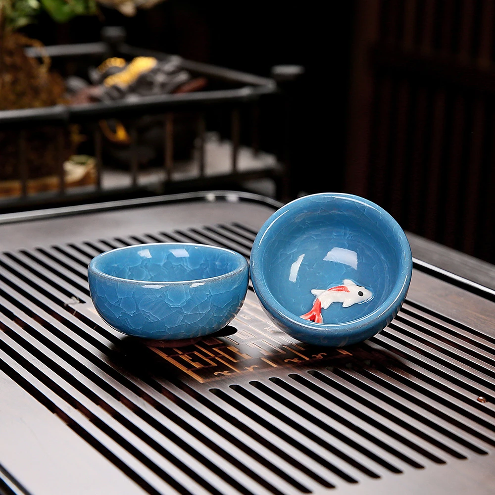 陶瓷冰裂天蓝鱼杯 陶瓷杯 冰裂釉浮雕带鱼品名杯茶杯一对如鱼得水