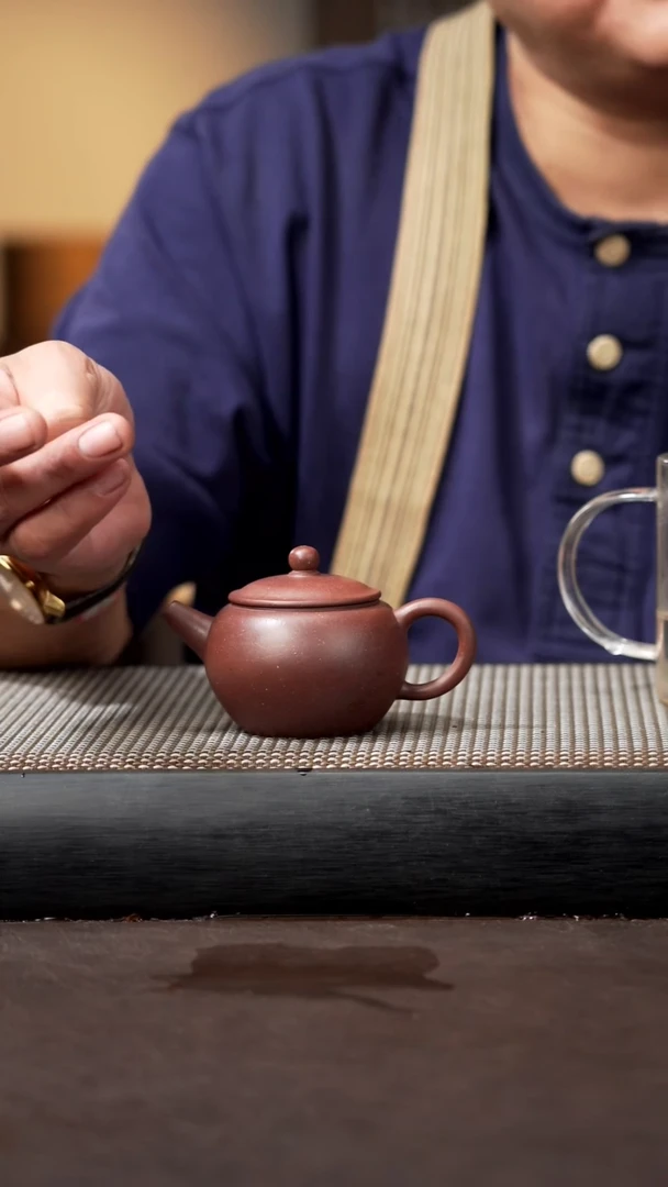 【闪购商品】紫砂茶壶底槽清 圆珠110cc 042