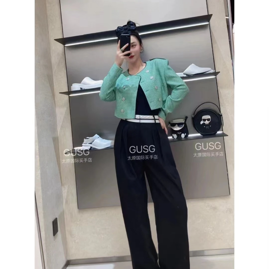 短款时尚休闲百搭外套