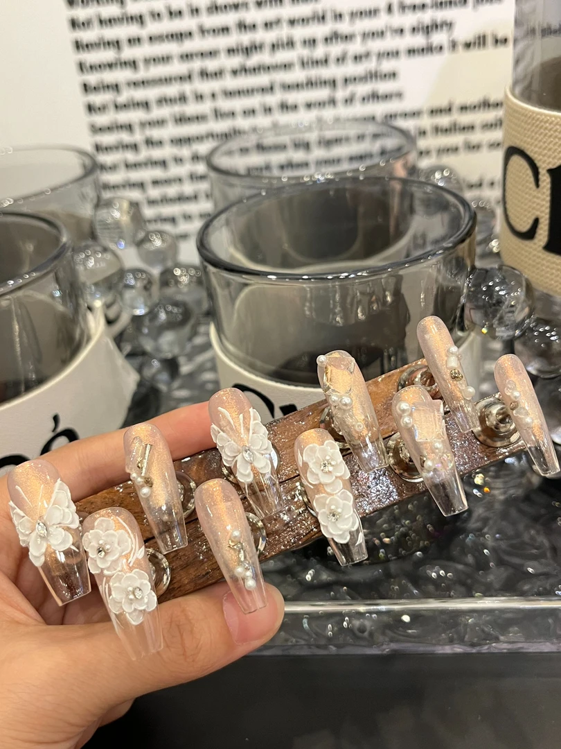 【花与蝶】张呼呼纯手工穿戴甲（744）