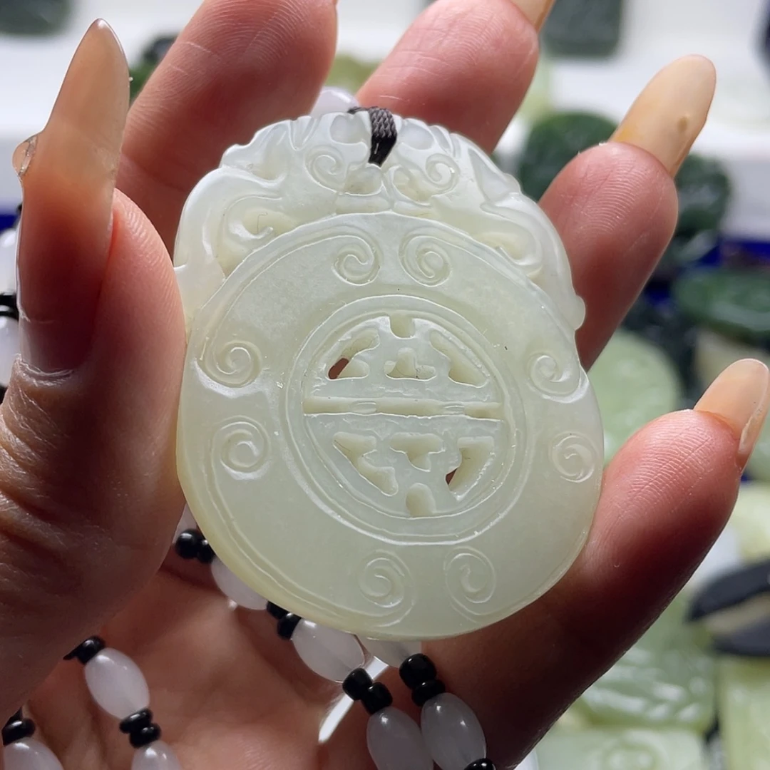 【闪购商品】和田玉颈饰未镶嵌