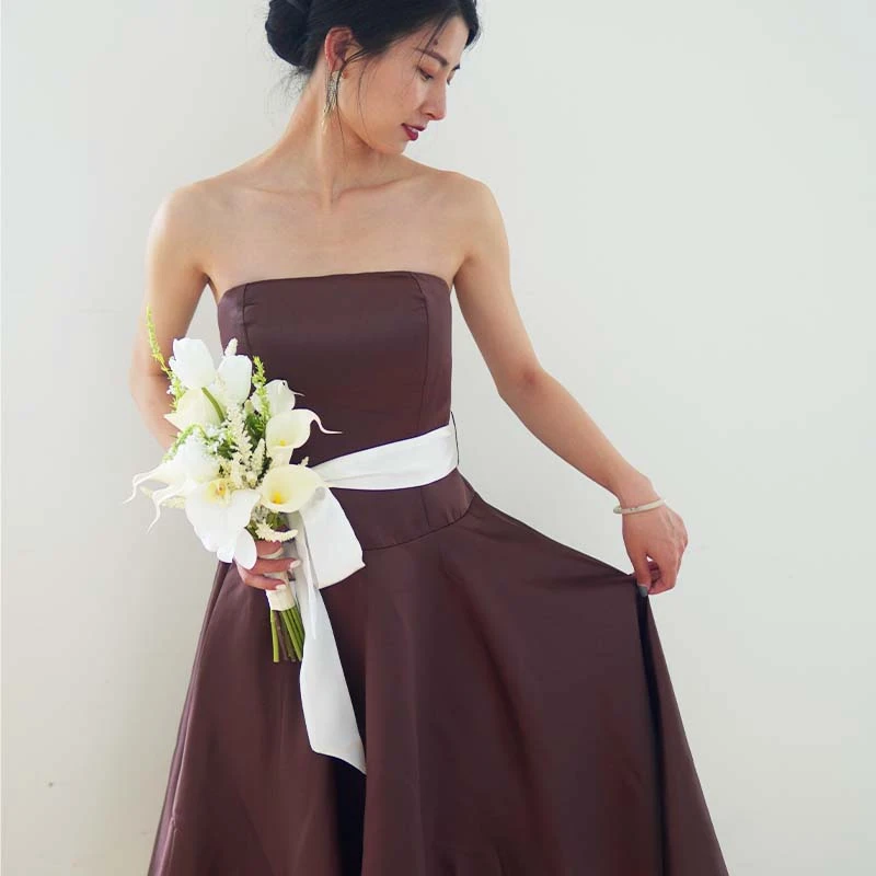 抹胸咖色中长款白色腰带系带时尚气质性感简约宴会大裙摆显瘦礼服