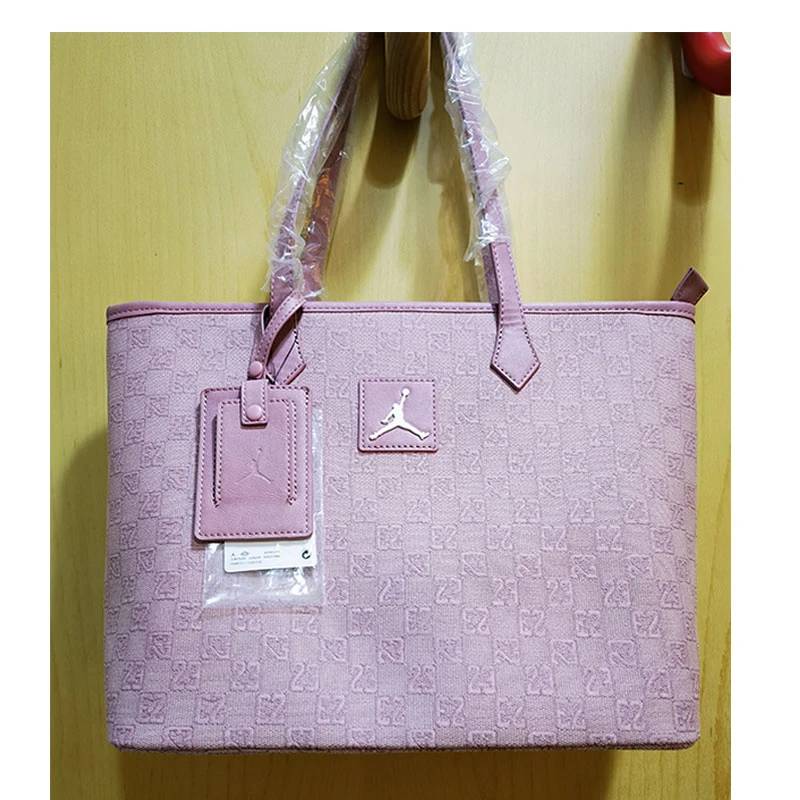 喜nike耐克夏季男女运动休闲挎包HM9241-632