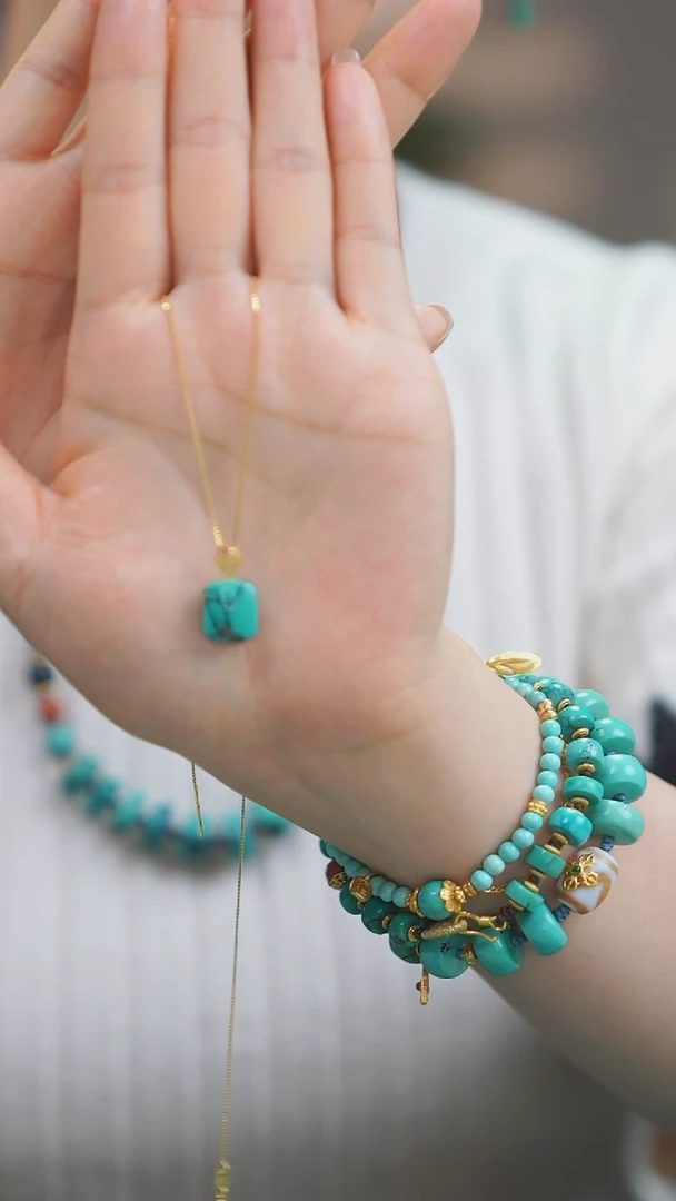 【闪购商品】绿松石吊坠(不含链)18K金镶嵌1