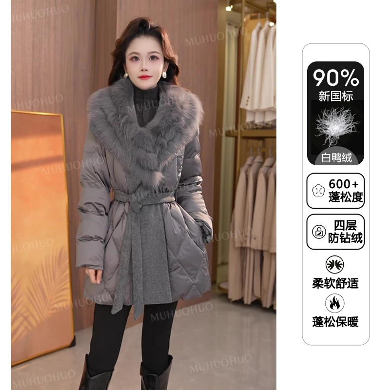 女装2024冬季新款气质时尚设计师高定款白鸭绒保暖柔软短款羽绒服