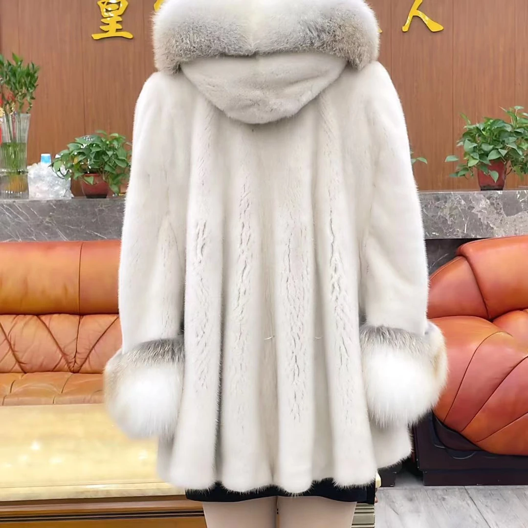 70号 进口时尚连帽狐领天鹅绒貂大衣 23907