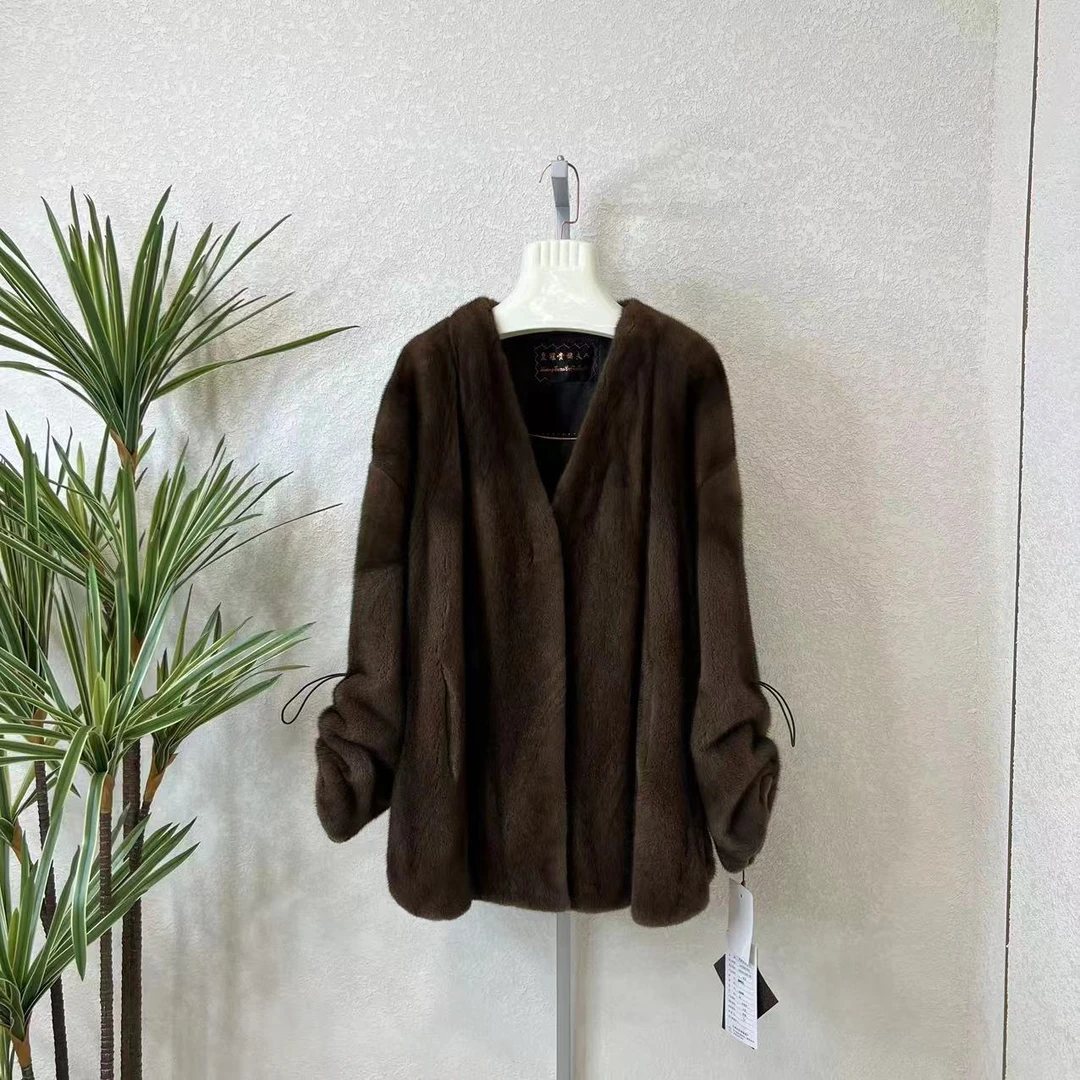 17号 进口天鹅绒银蓝色V领袖抽绳款貂大衣 2306B