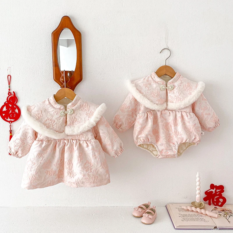 冬季新款新年宝宝年服外出服婴幼儿拜年节日礼服裙子包屁衣哈衣DX