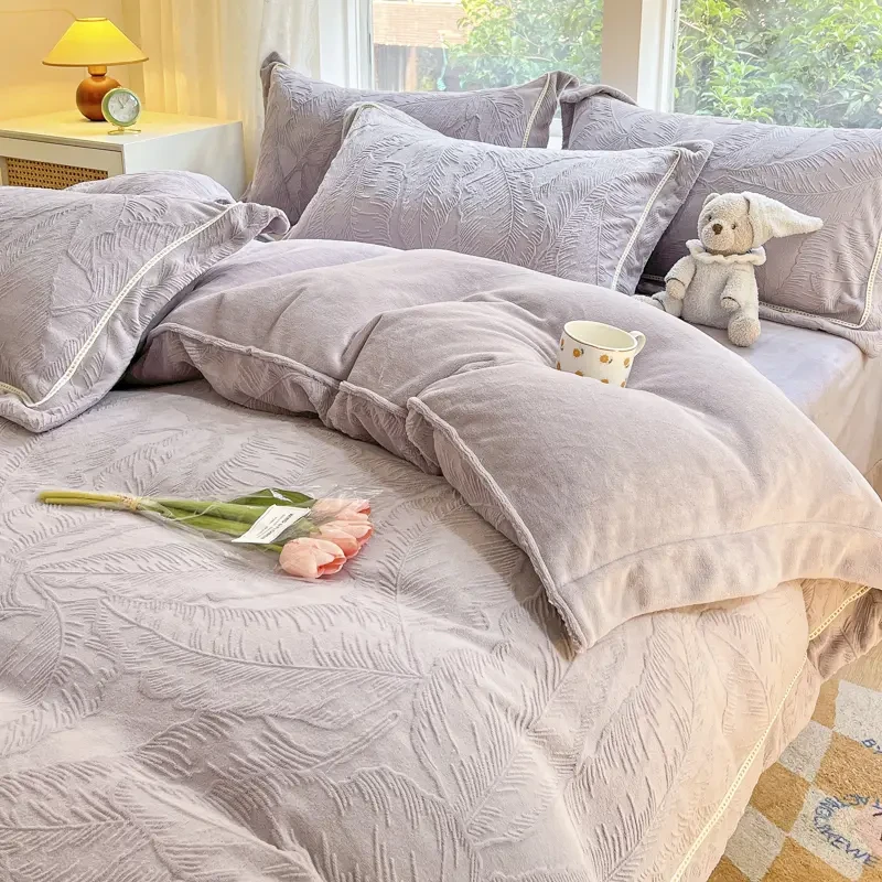 富安娜高密牛奶绒四件套2024新款冬季短毛宝宝绒纯色珊瑚绒床笠款