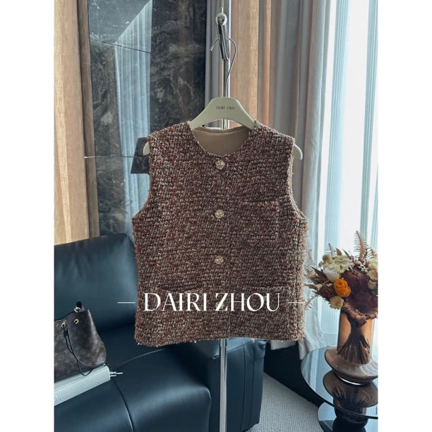 DAIRI  ZHOU独家定制▪️悸动心事   15羊毛经典无袖小香风马甲简约